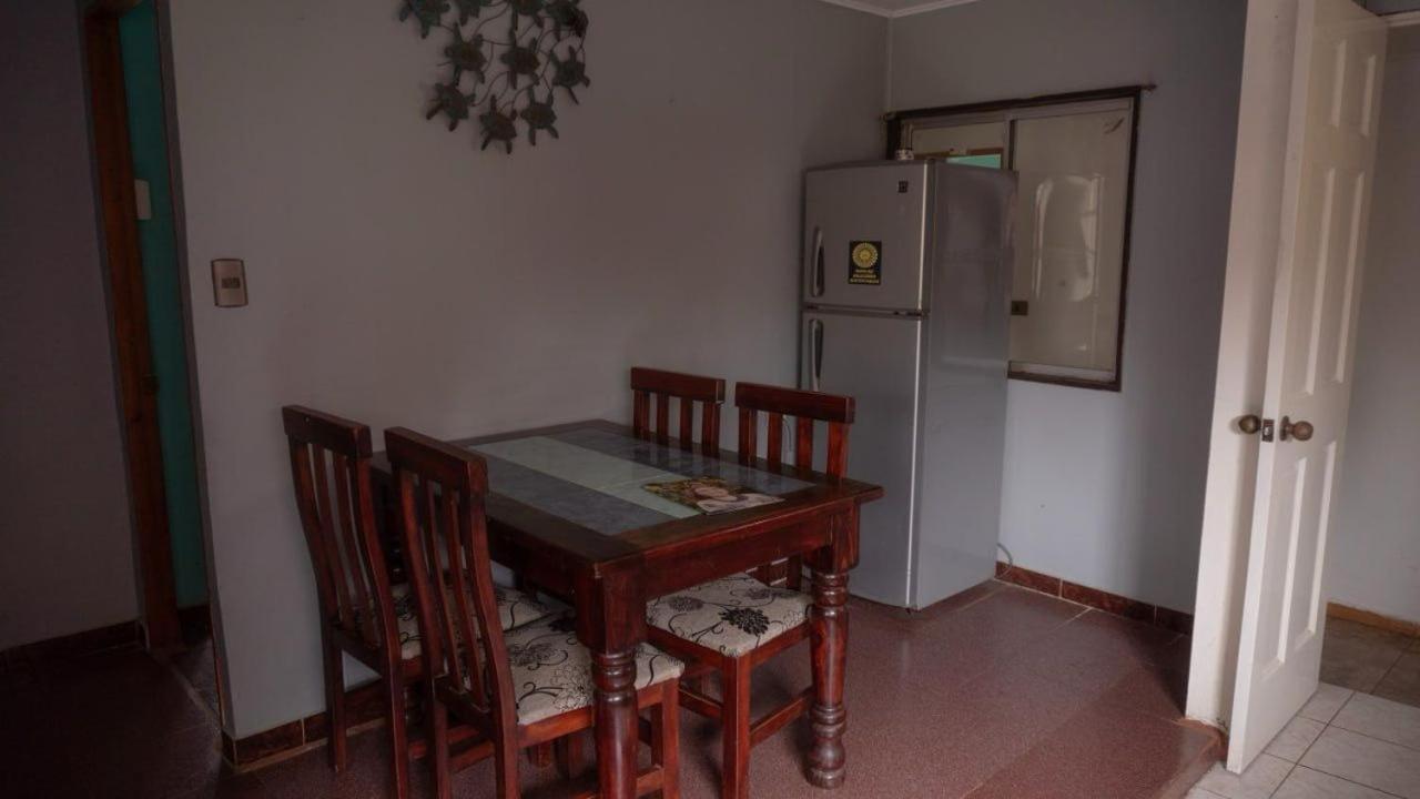 Petero Atamu Hotel Hanga Roa Buitenkant foto